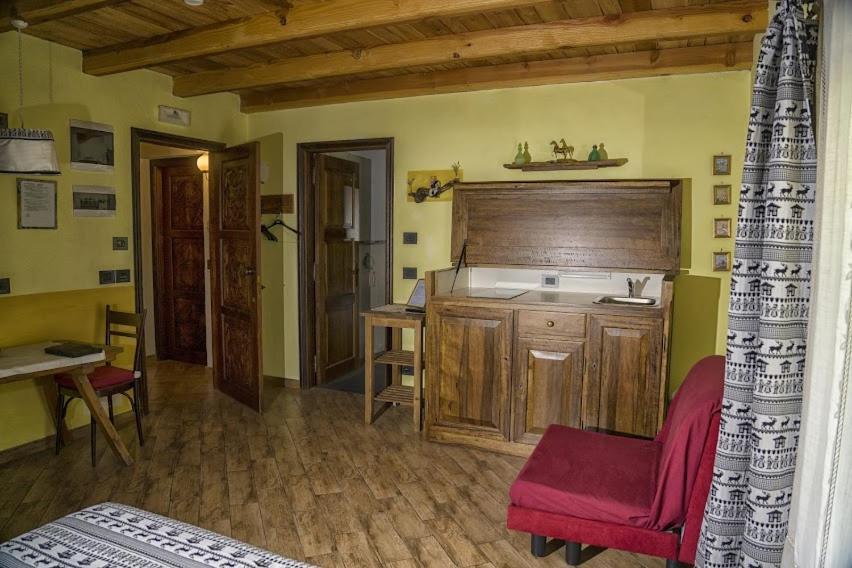 Agriturismo B&B Chevres A Cheval Charvensod Eksteriør bilde