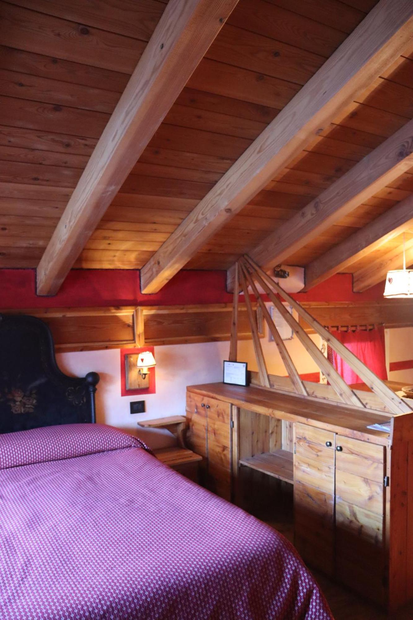 Agriturismo B&B Chevres A Cheval Charvensod Eksteriør bilde