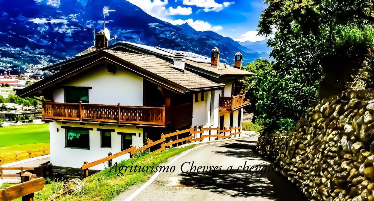 Agriturismo B&B Chevres A Cheval Charvensod Eksteriør bilde